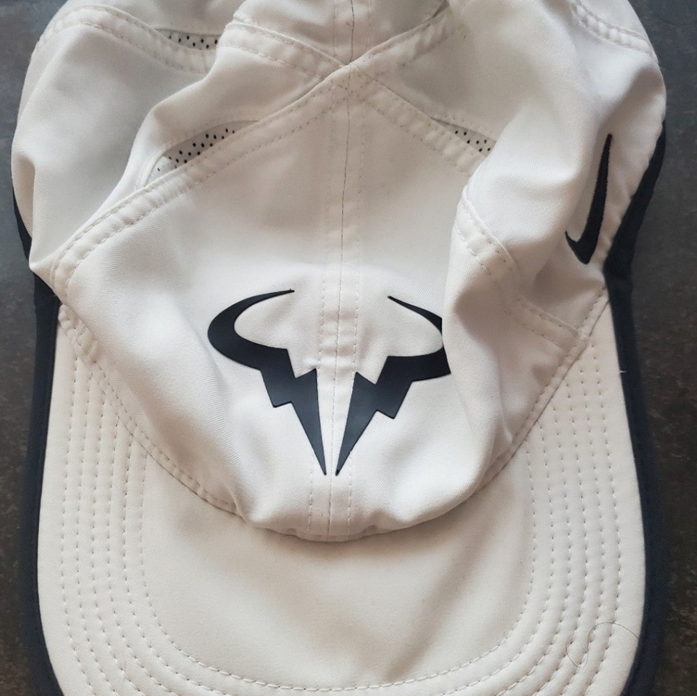Nike Rafa Rafael Nadal Tennis Hat Featherlight Dri Fit Strapback White DriFit